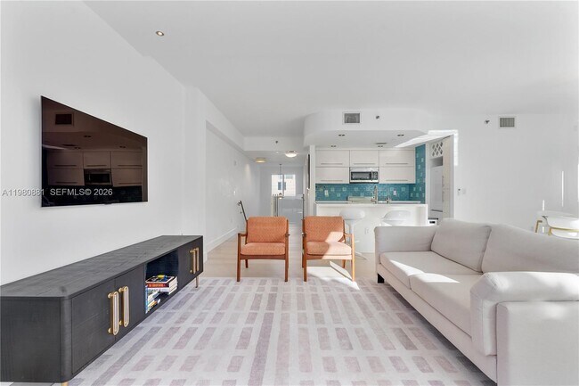 Photo - 828 3rd St Unit 314