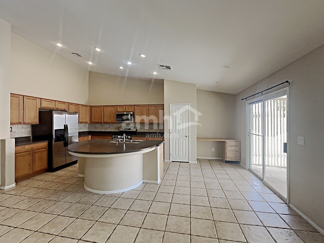 Photo - 3415 W Hammer Ln