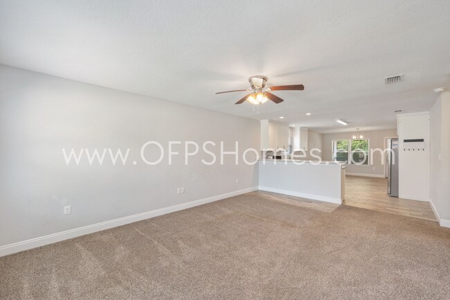 Photo - 824 Valley Rd