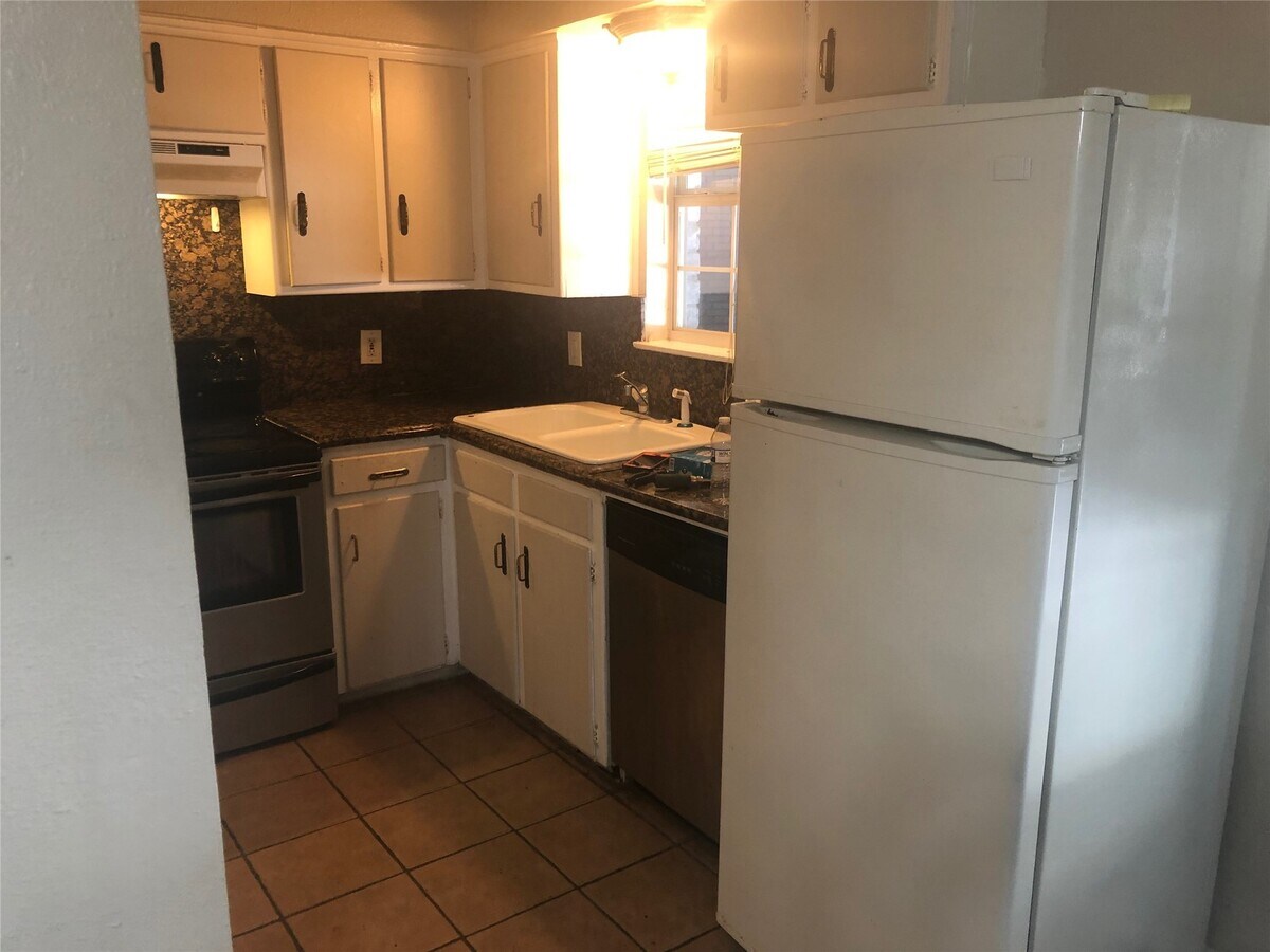 Photo - 710 Colquitt St Unit 07