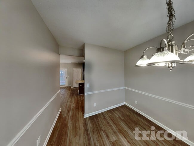 Photo - 24 Pilot Ridge Ct