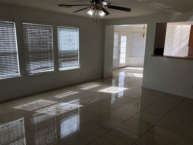 Photo - 8531 Ashford Green Ln