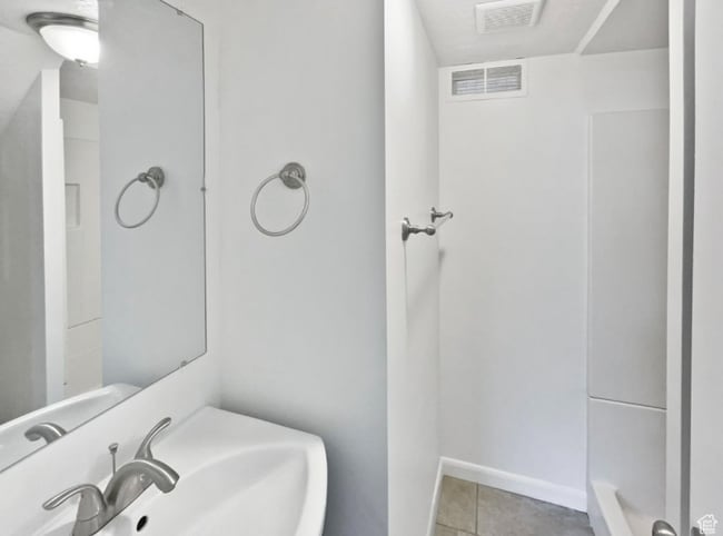 Photo - 2959 W 1300 N