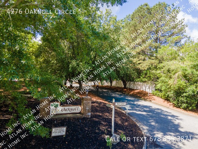 Photo - 4276 Oaknoll Cir
