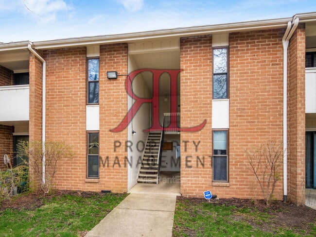 Building Photo - 155 N 17th St Unit B