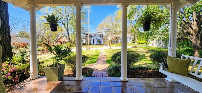 Photo - 3135 Montezuma Rd