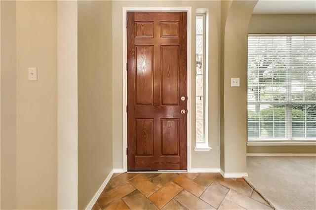 Photo - 9304 Regal Oaks Dr