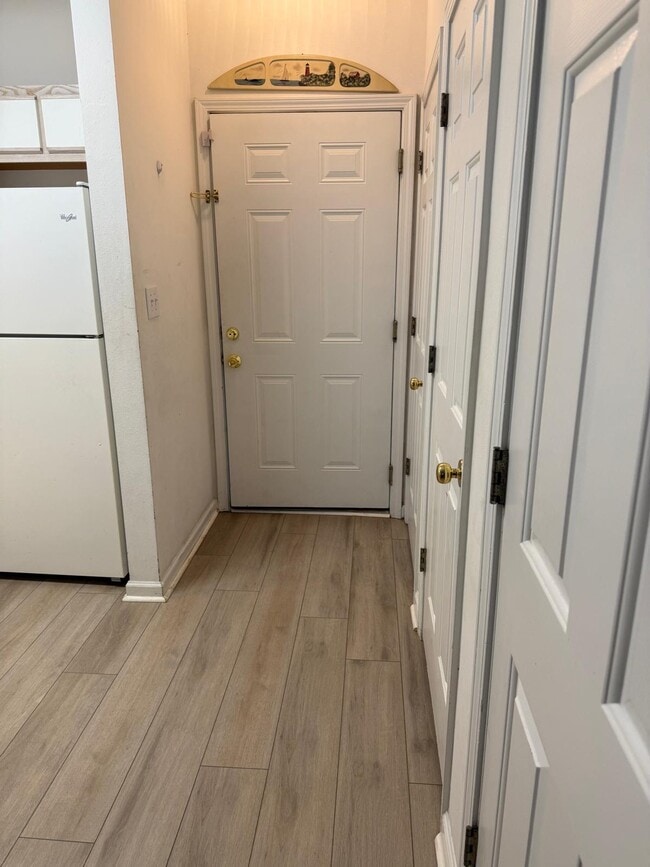 Photo - 1306 River Oaks Dr Unit 3N