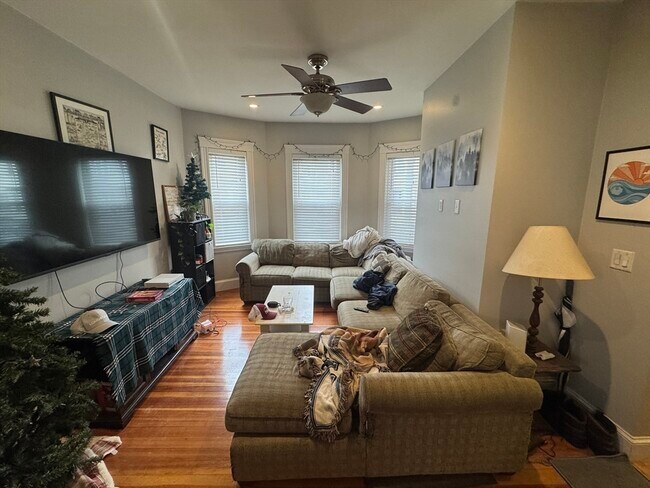 Photo - 26 Roseclair St Unit 1