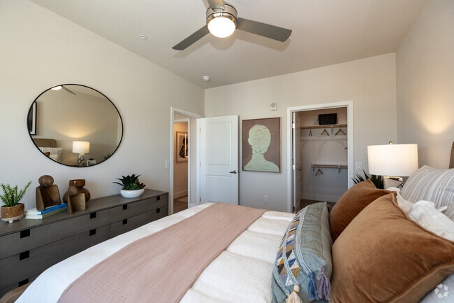 1BR, 1BA - 650SF - 685SF - Bedroom - Alexan Montview Plaza