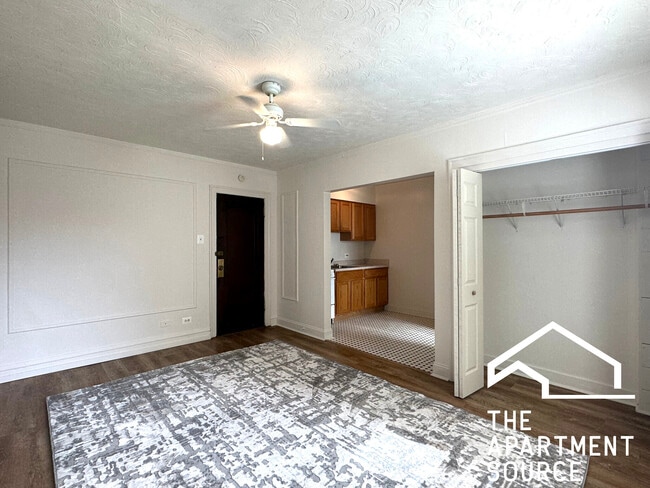 Photo - 4531 N Ashland Ave Unit 205