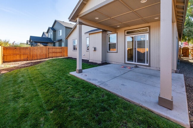 Photo - 3667 SW Pumice Stone Ave