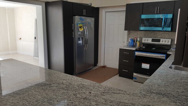 Photo - 11455 SW 82nd Ave