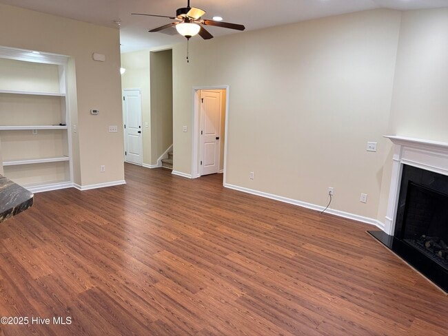 Photo - 3661 Thornbrook Dr