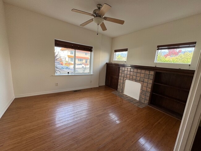 Photo - 3714 39th Ave Unit 3714