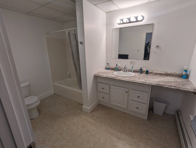 Photo - 24 Ham St Unit 3