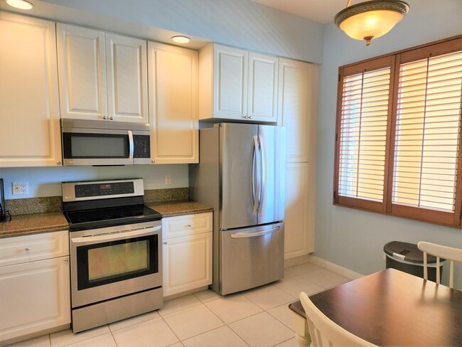 Photo - 9 Harbour Isle Dr E Unidad Ph-5