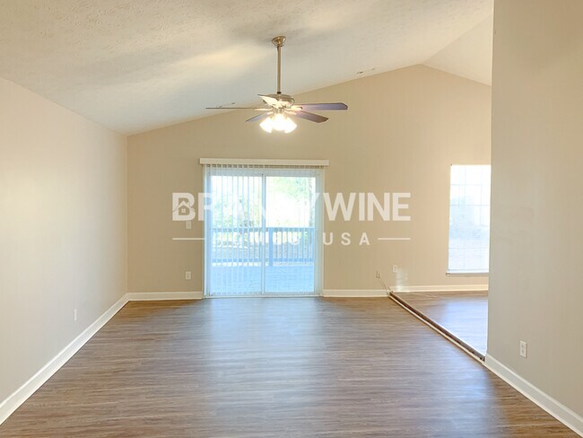 Photo - 2525 Hallie Mill Rd