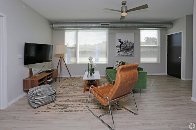 2 Bedroom 2 Bath