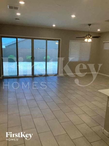 Photo - 19731 W Jackson St