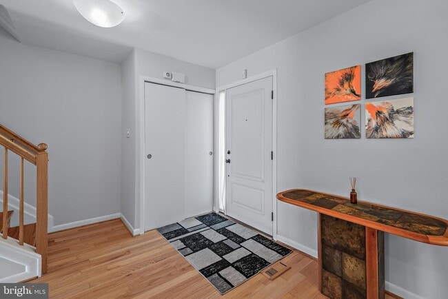 Photo - 7261 Dockside Ln