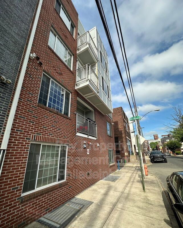 Photo - 1216 Wallace St Unidad 1B