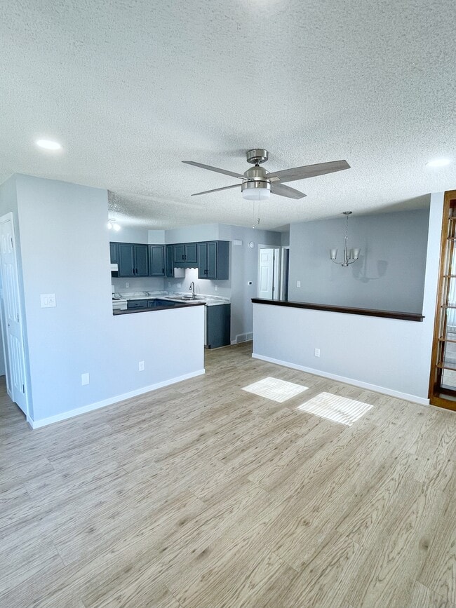 Photo - 1802 Coachman Dr