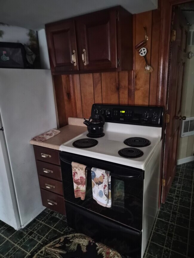 5 Murray Pl Unit MH Studio