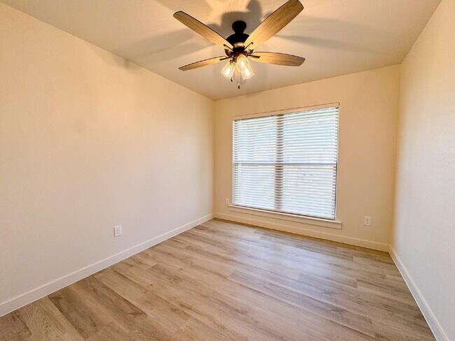 Photo - 6003 Venita Ave