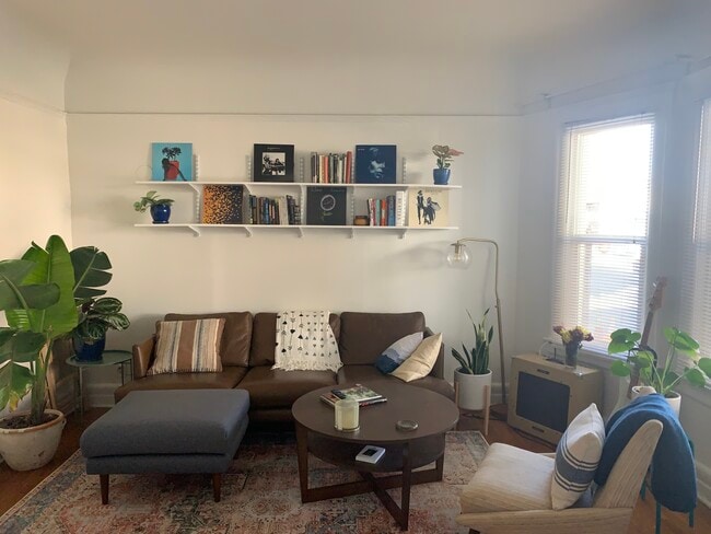 Photo - 4604 Lexington Ave Unidad 4600