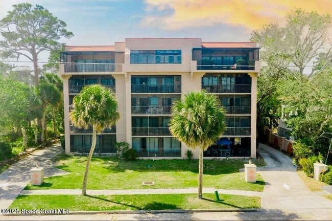 Photo - 1540 Riverside Dr Condo Unit 11