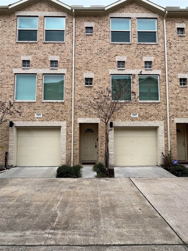 Building Photo - 8705 Bryam St Unit 1402 Rental