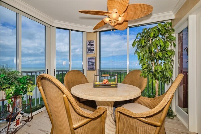 Building Photo - 5550 Heron Point Dr Unit 1601