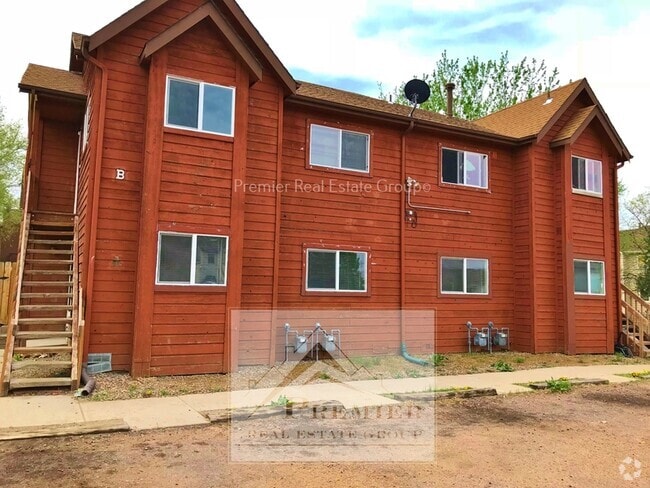 Building Photo - 1160 Mazatlan Cir Unit D Rental