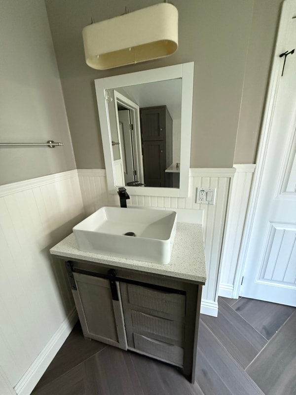 Photo - 40089 High St