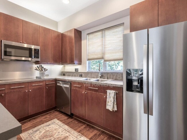 Photo - 1166 Park West Dr