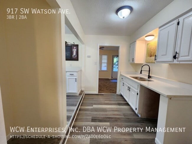 Photo - 917 SW Watson Ave