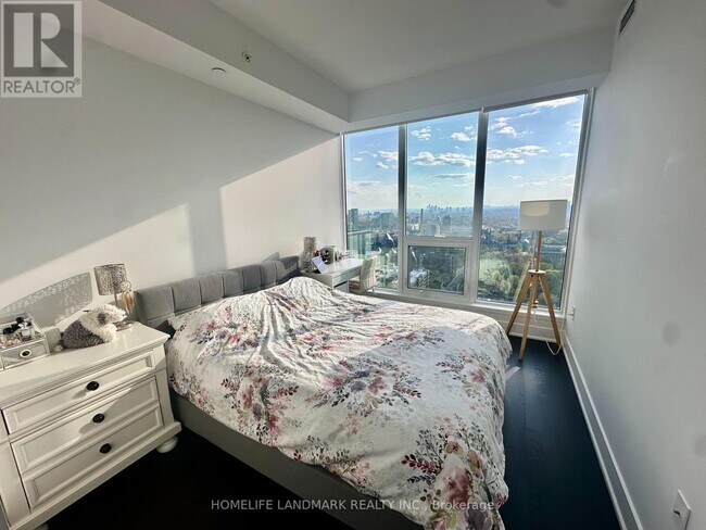 Photo - 955 Bay St. Unit 3113