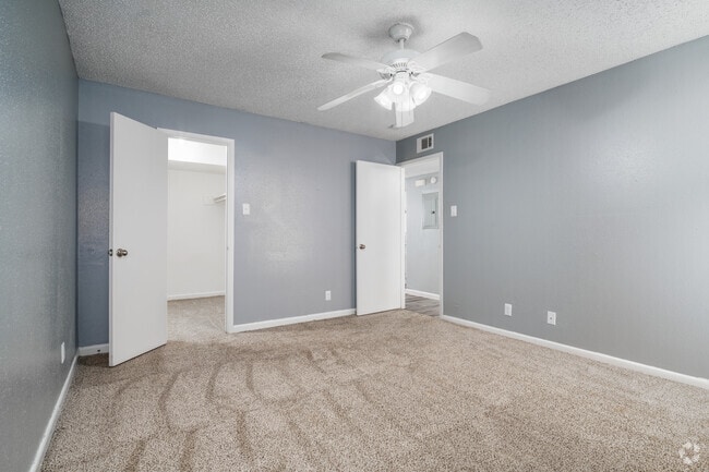 2BR, 1BA - 918SF - Bedroom 2 - Estrella Park Apartments