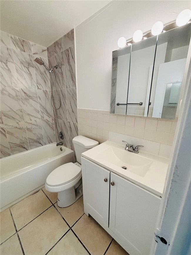 Photo - 6601 SW 18th St Unit 210