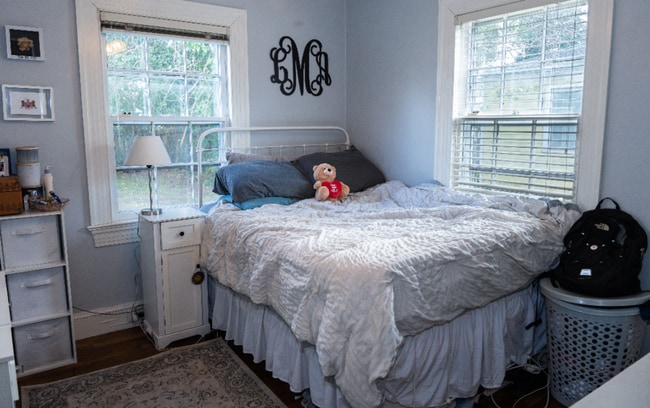 Photo - 106 N Harding St