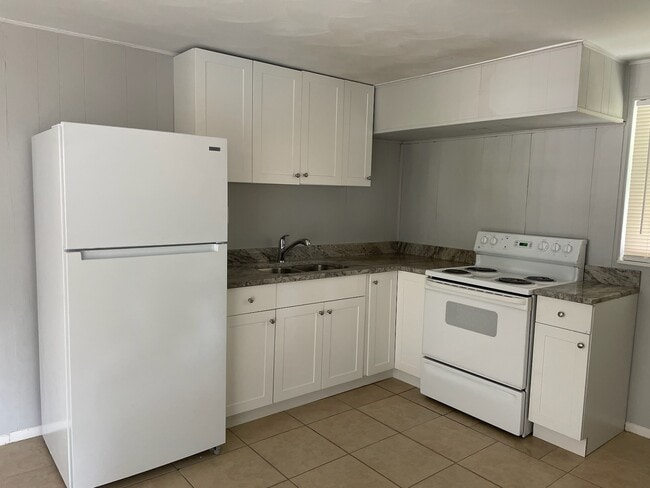 Photo - 1414 14th St E Unit A