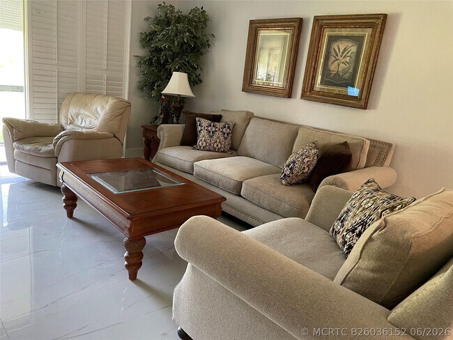 Photo - 9420 S Hollybrook Lake Dr Unit 102