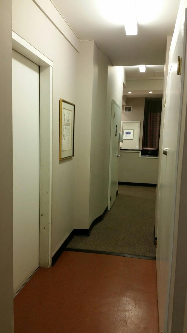 Photo - Kips Bay Court