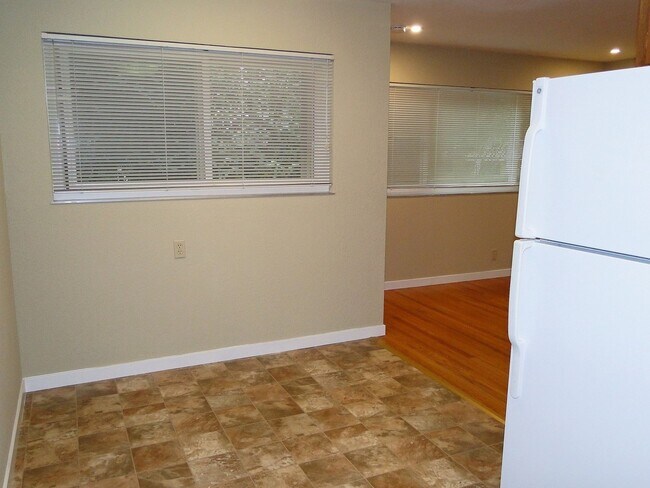 Photo - 1818 Virginia St Unit 1818 Virginia #B