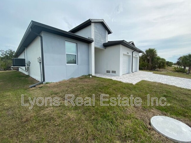 Photo - 13250 Longville Ave