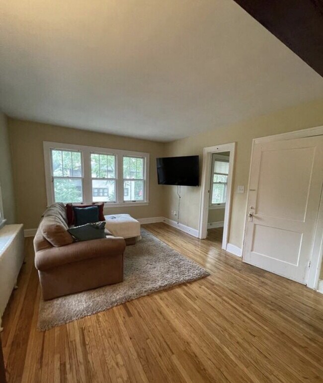 Photo - 235 N Logan Ave Unit 2