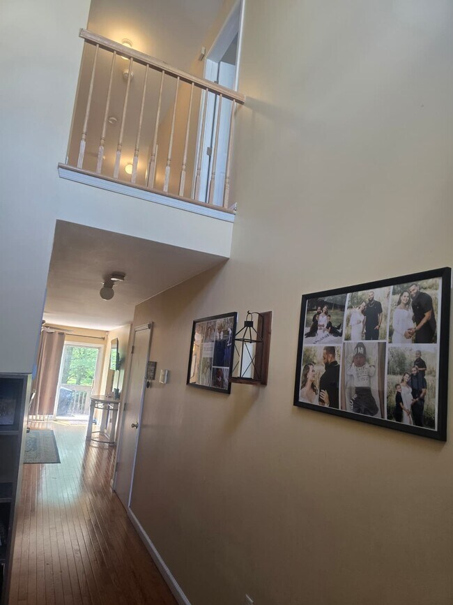 Photo - 7 Mindy Dr