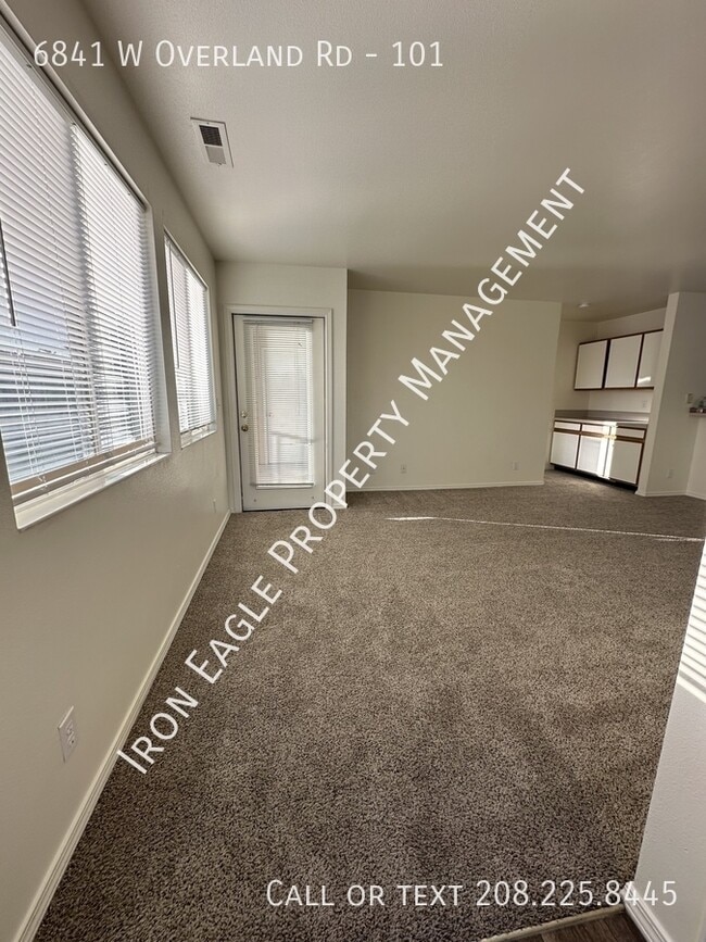 Photo - 6841 W Overland Rd