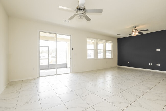 Photo - 1463 Knudson Dr